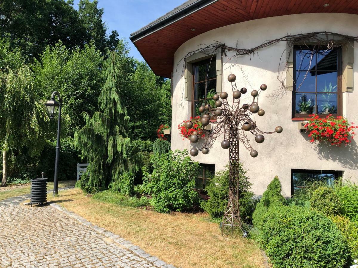 Hotel Calvados Ruda Slaska Exterior foto